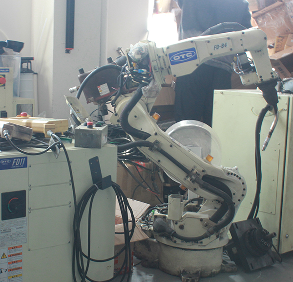 安川機器人維修