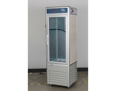 Intelligent constant temperature and humidity incubator