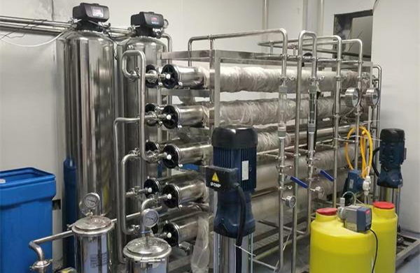 吉林某企業超純水設備純水機雙級反滲透設備