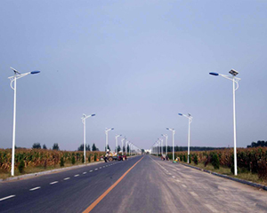 道路高亮太陽能路燈