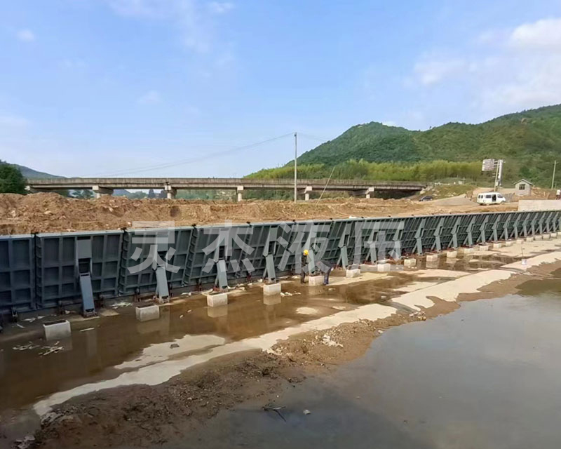廣州支撐座式液壓閘門3.5米高4.2米寬贛州市
