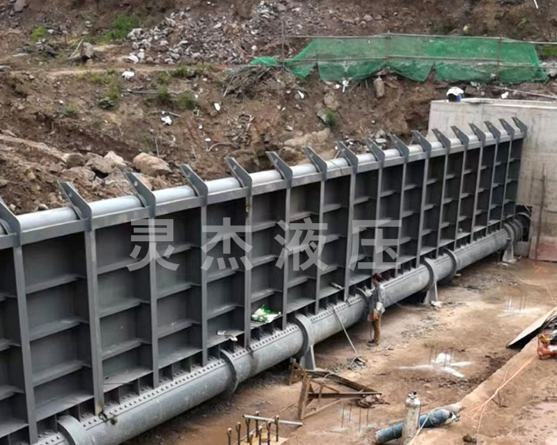 深圳寧波底軸閘門3.5米高28米寬