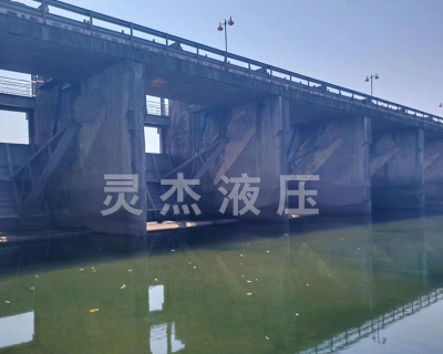 北京液壓提升閘門7米高10米寬鎮遠縣