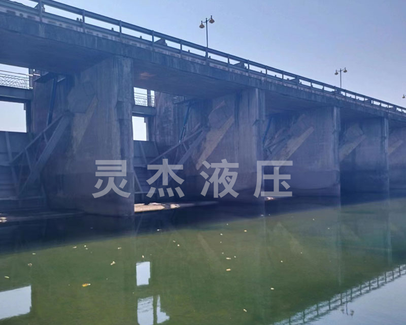 天津液壓提升閘門7米高10米寬鎮遠縣