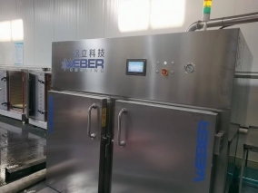 國內某速凍食品企業熟食真空冷卻機安裝調試完成