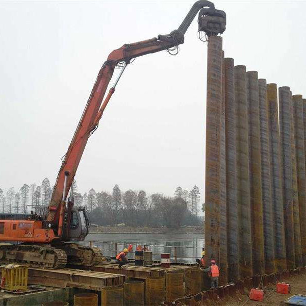 杭州蕭山區15米鋼管樁施工