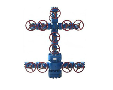 What is the purpose of the oil production wellhead device?