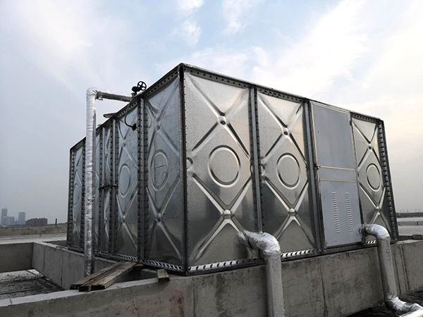 南通興東國際機場屋頂箱泵一體化