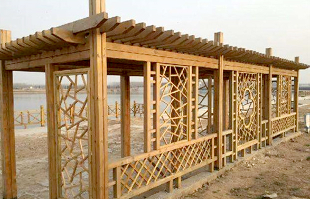 防腐木制木屋由木质材料组成