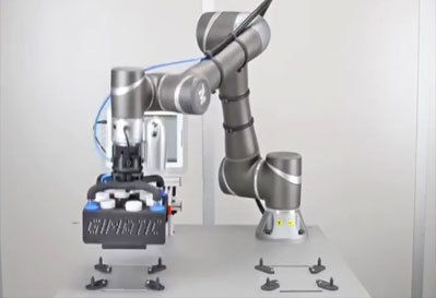 TM協作機器人與即插即用的Gimatic電動快換完美配合，實現更加快速、靈活、柔性的應用
