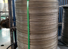 What are the advantages of seamless titanium wire