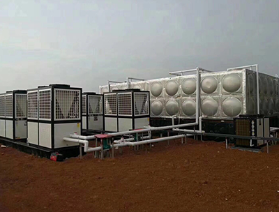 海南職業技術學院5臺20匹空氣能熱水工程