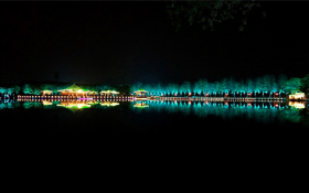 武汉东湖夜景亮化