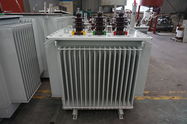 Oil-immersed transformers oil level is too low solution