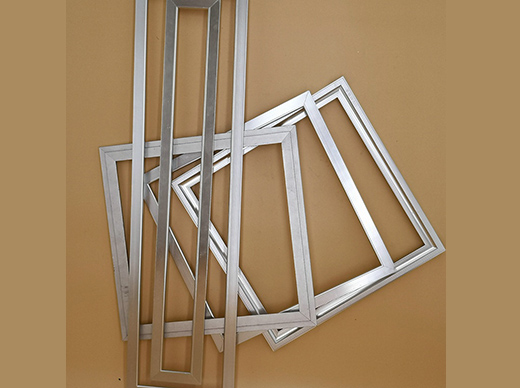 鋁型材加工電視機邊框