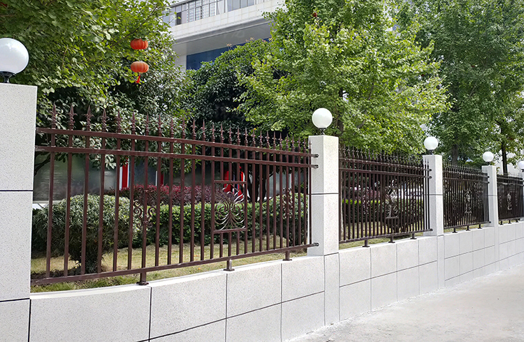 北京锌钢护栏