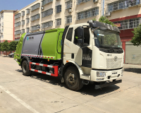 北京解放垃圾車