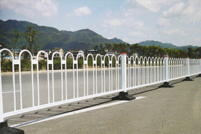 六枝京式市政护栏