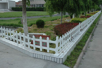 都匀PVC草坪护栏