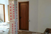 南京红色木纹复合门