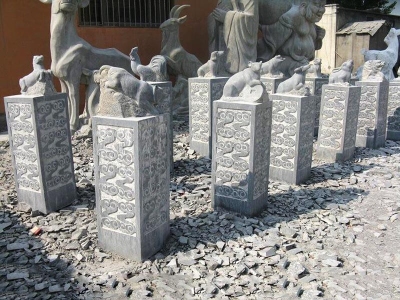 澄邁縣十二生肖動物石雕