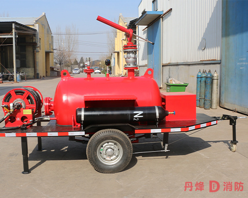 新疆移动式干粉灭火装置