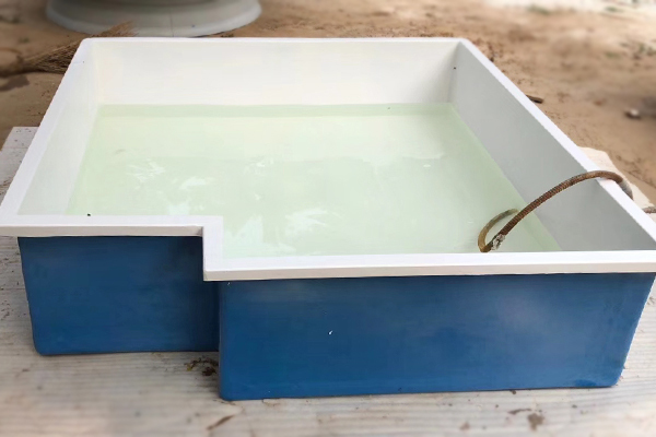 衡水玻璃钢鱼池制作