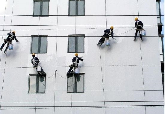 惠州外墙清洗高空作业突发风雨应急预案。
