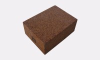Magnesia iron spinel brick