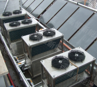 玉林太阳能+热泵中央热水系统