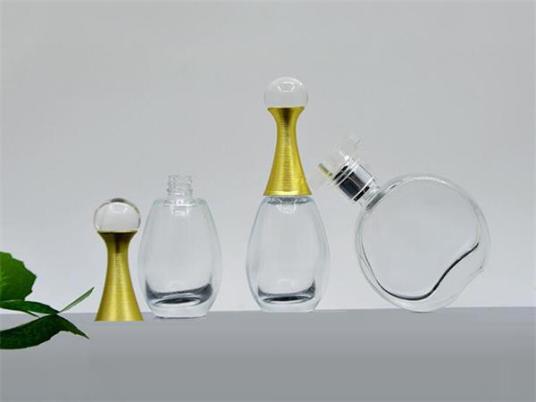 香水瓶材质对香水保存的影响有多大？