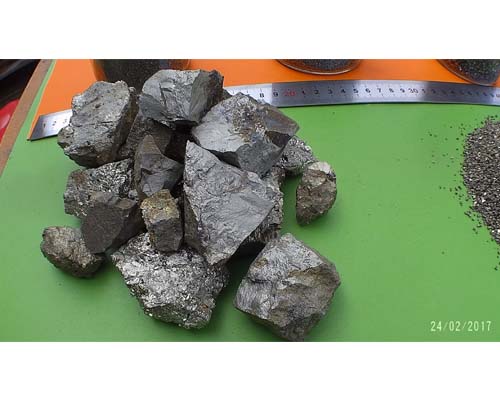 來賓硫化鐵礦石