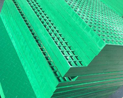 綠色玻璃鋼格柵
