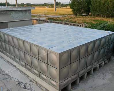 济南2台200m³保温不锈钢水箱