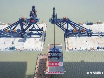 南京五桥桥面板拼接缝施工成套生产装备