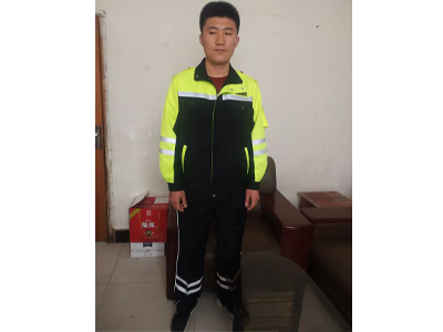 上海工作服