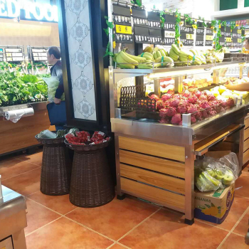 超市水果架上面的商品如何陈列