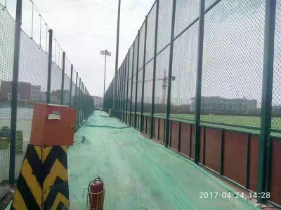 西安陆港运动公园-西安塑胶跑道