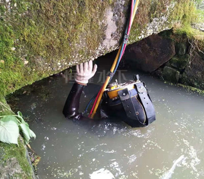 贵州水下沉管堵漏