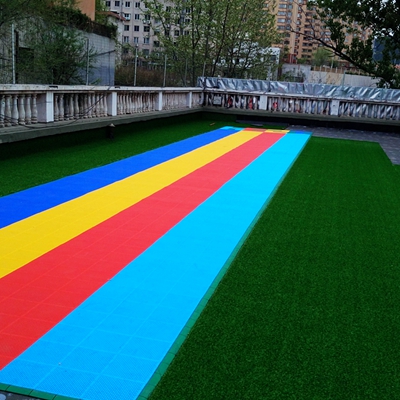 幼儿园草坪悬浮地板