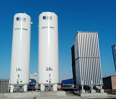 LNG cryogenic container