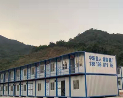 深圳中深住人集装箱厂家长期租售大波浪铁柜箱