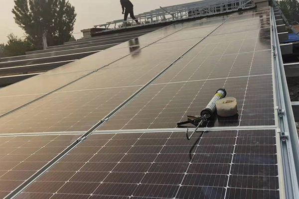 内蒙古太阳能光伏发电如何解决当地能源需求问题？
