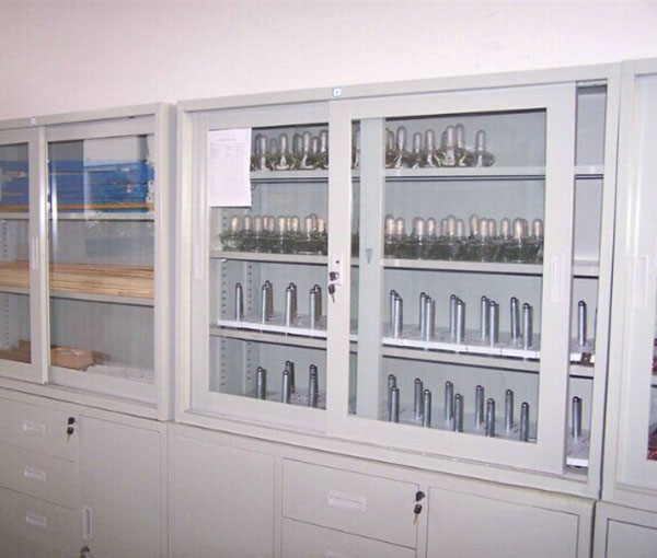 实验室药品柜