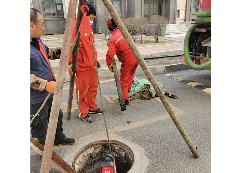 北京专注清理化粪池公司