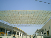 焊接鋼結構網架施工現場