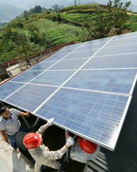 Distributed photovoltaic power generation