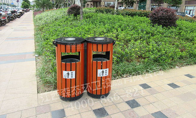 尚江尊品小區批量采購鋼木、塑料垃圾桶