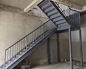 鋼結構樓梯