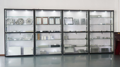 Sample cabinet